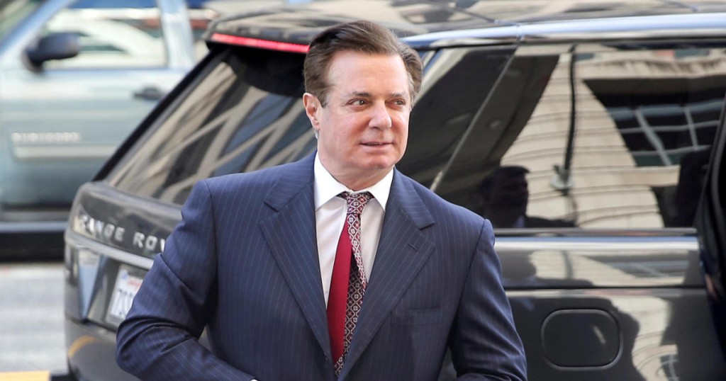 FILE PHOTO:   Former Trump campaign manager Paul Manafort arrives for arraignment on a third superseding indictment against him by Special Counsel Robert Mueller on charges of witness tampering