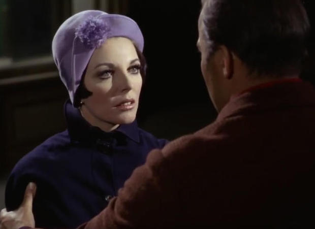 joan-collins-william-shatner-star-trek-the-city-on-the-edge-of-forever.jpg 