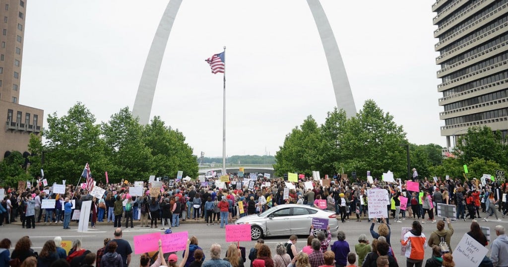 ST LOUIS