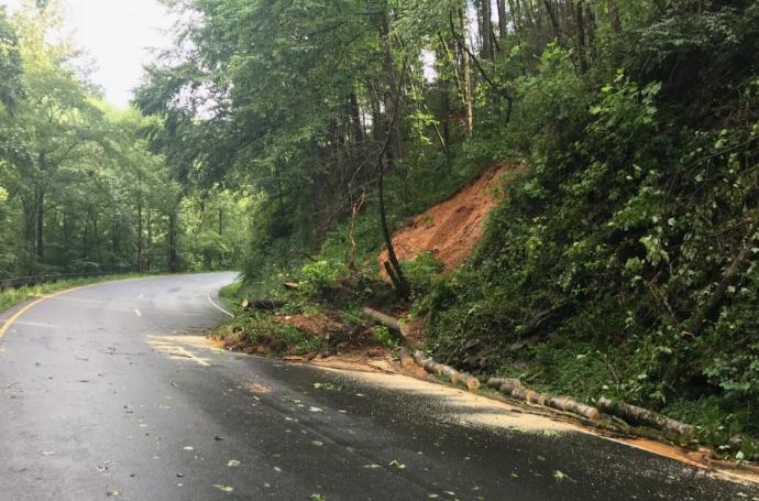 Man killed during heavy rainstorm on Hwy 441 spur in Gatlinburg