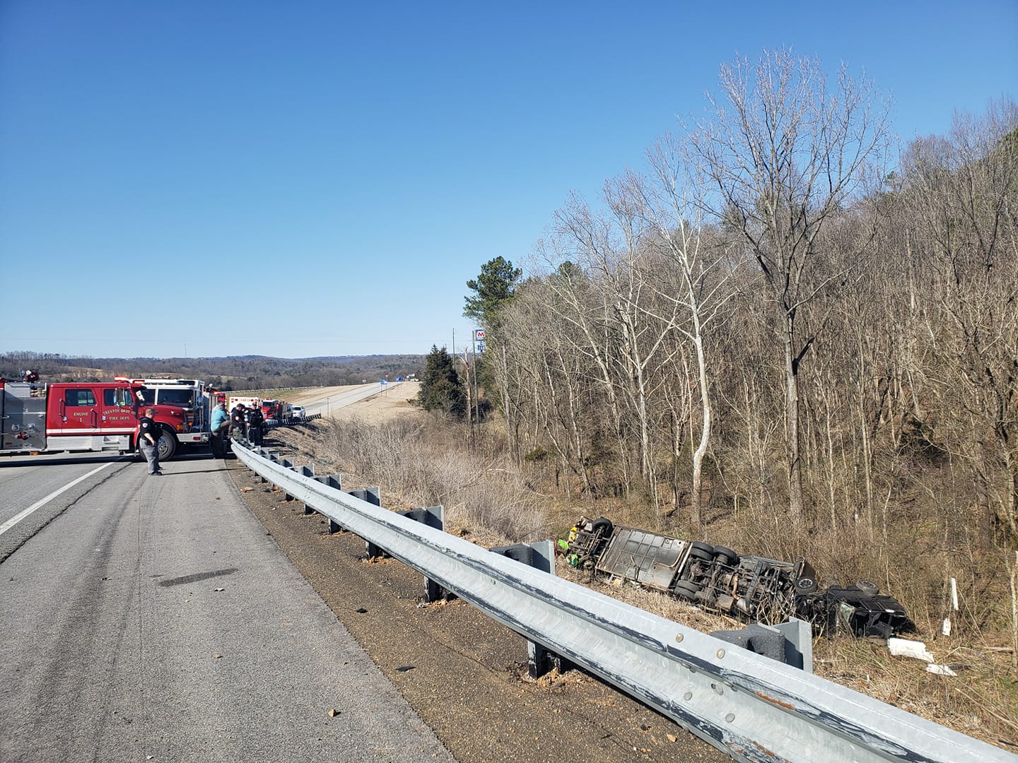 Person killed in I 59 crash Thursday - WDEF