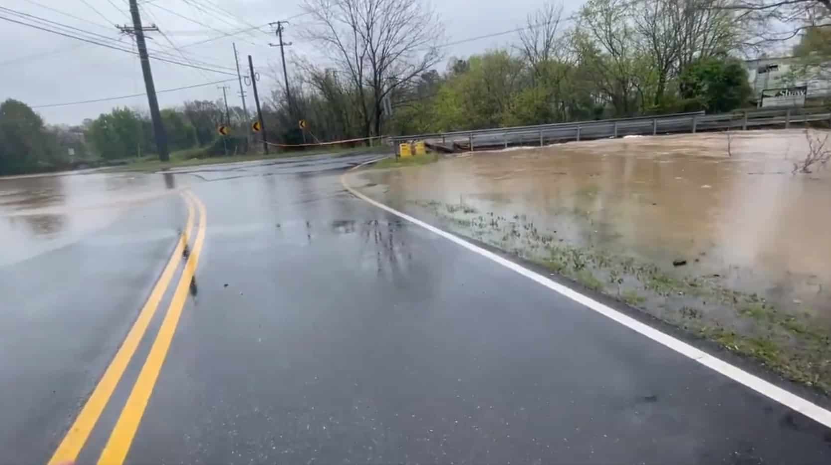 Multiple Area Roads Closed Due to Flooding - WDEF