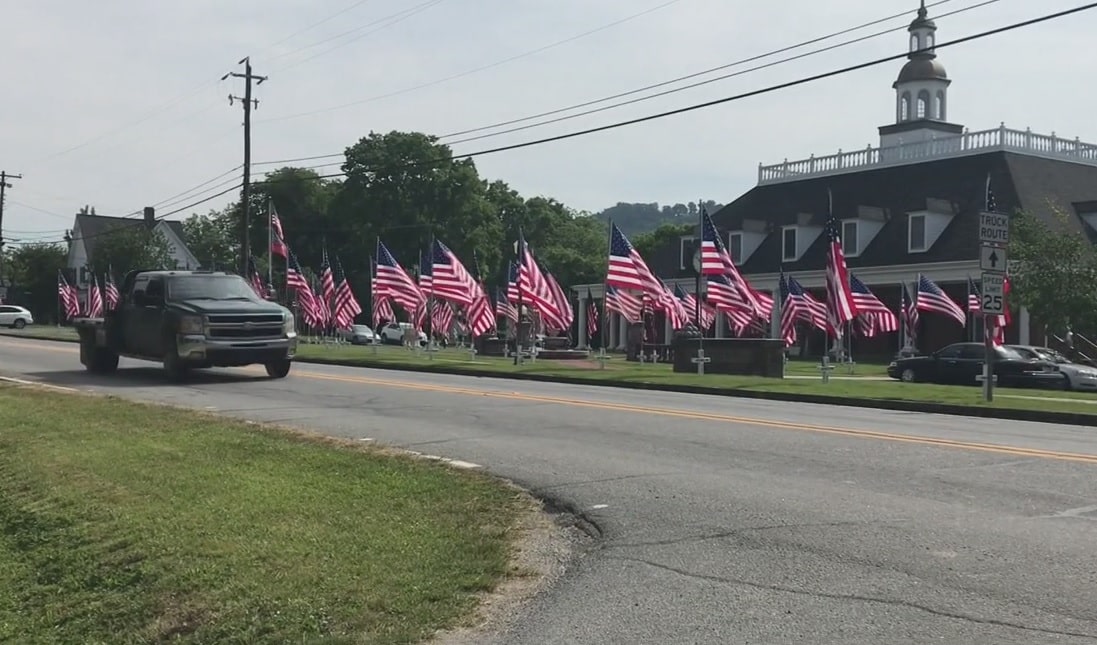 Catoosa Volunteers Begin Putting Out Memorial Day Flags Wdef