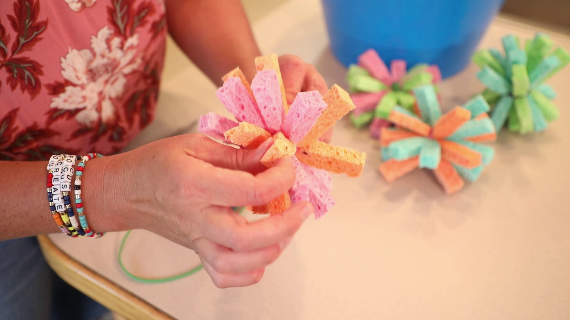 Mom To Mom - Sponge Water Bombs