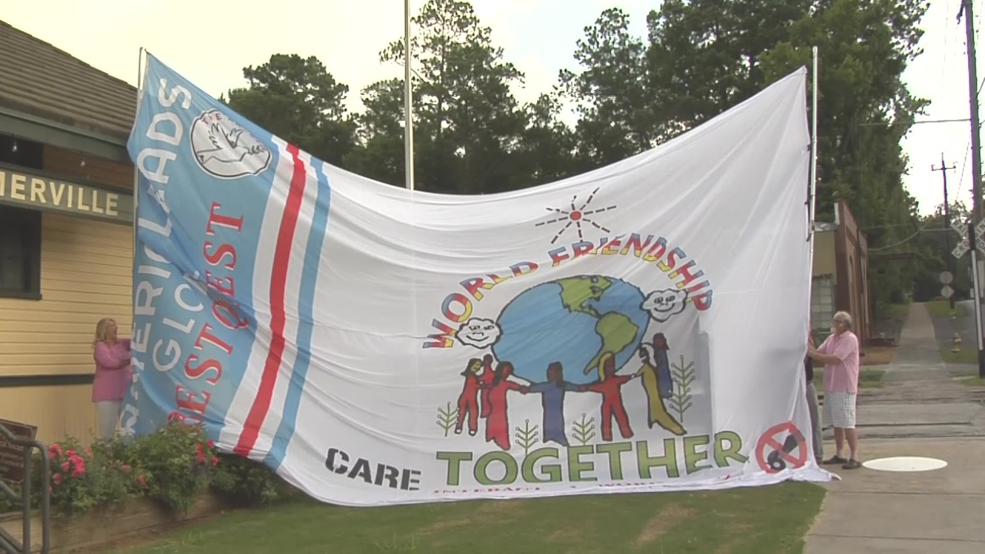 Friendship Flag And Summerville - Stronger Than Ever - WDEF