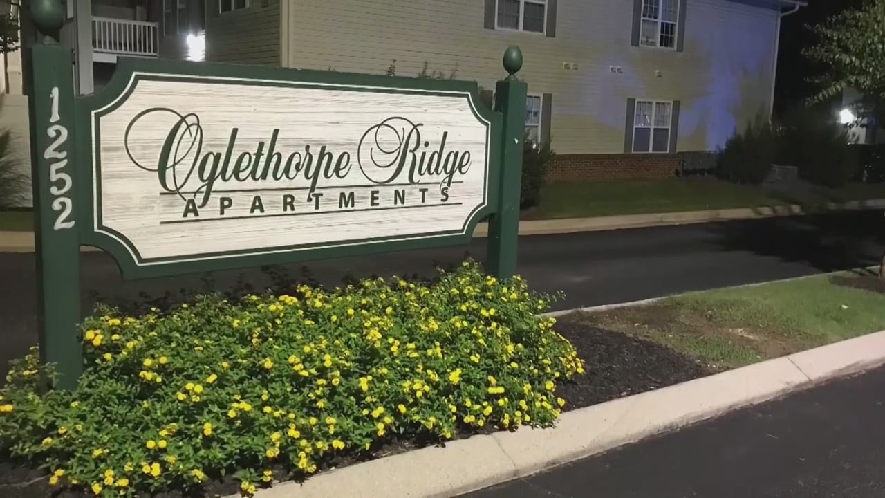 Fort Oglethorpe Police looking for suspect in deadly apartment shooting