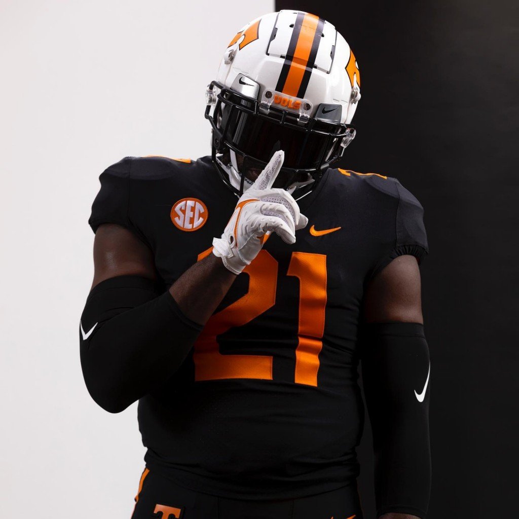 TN Vols Dark Mode