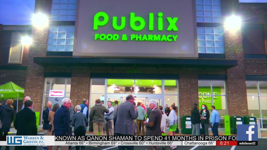 New Publix Opens On South Broad St.