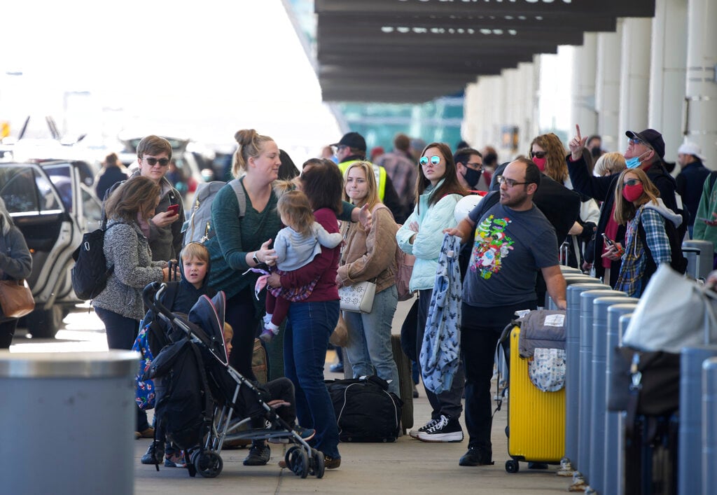 Virus Outbreak Holiday Travel