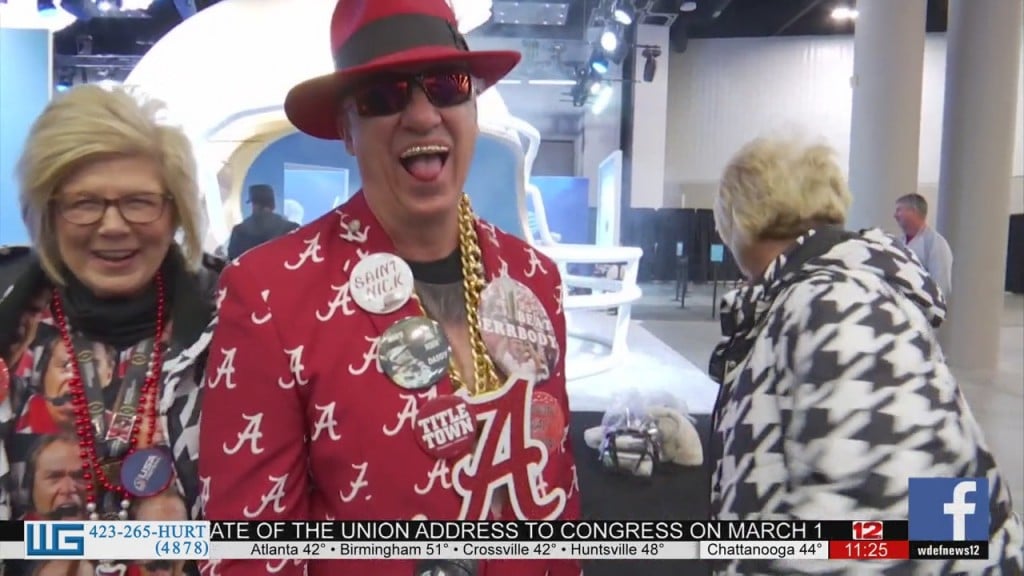 'crimson Crane' Takes Over Fan Central