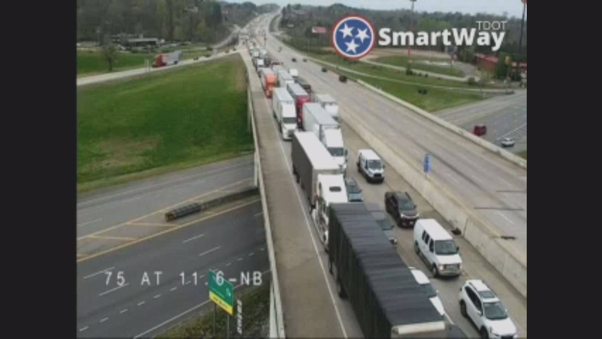 Cleveland man killed in I 75 crash involving 5 vehicles - WDEF