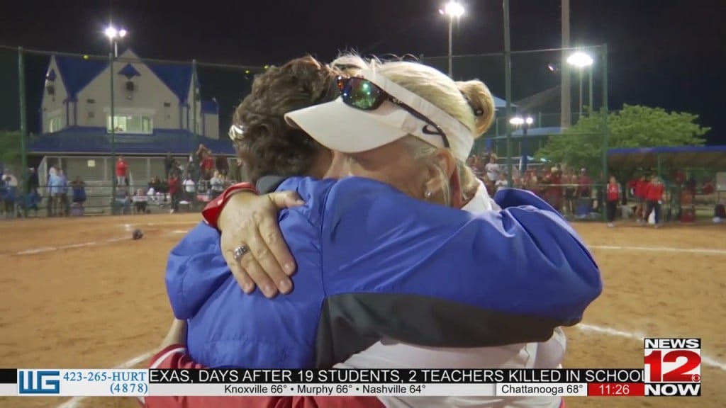 Baylor Beats Rival Gps For Seventh Straight State Softball Title