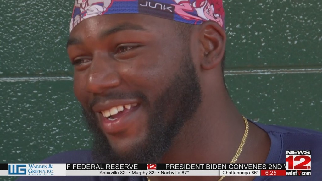 Braves Hot Hitting Prospect Talks On Base Streak While In Chattanooga