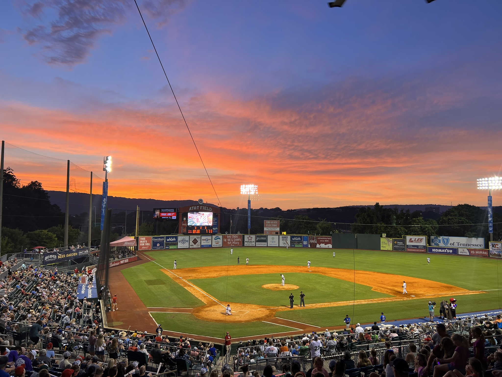 Birmingham Barons vs. Chattanooga Lookouts, Regions Field