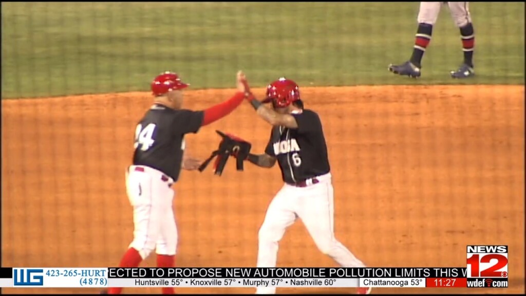 Lookouts Fall 5 2 In Home Opener Against Mississippi
