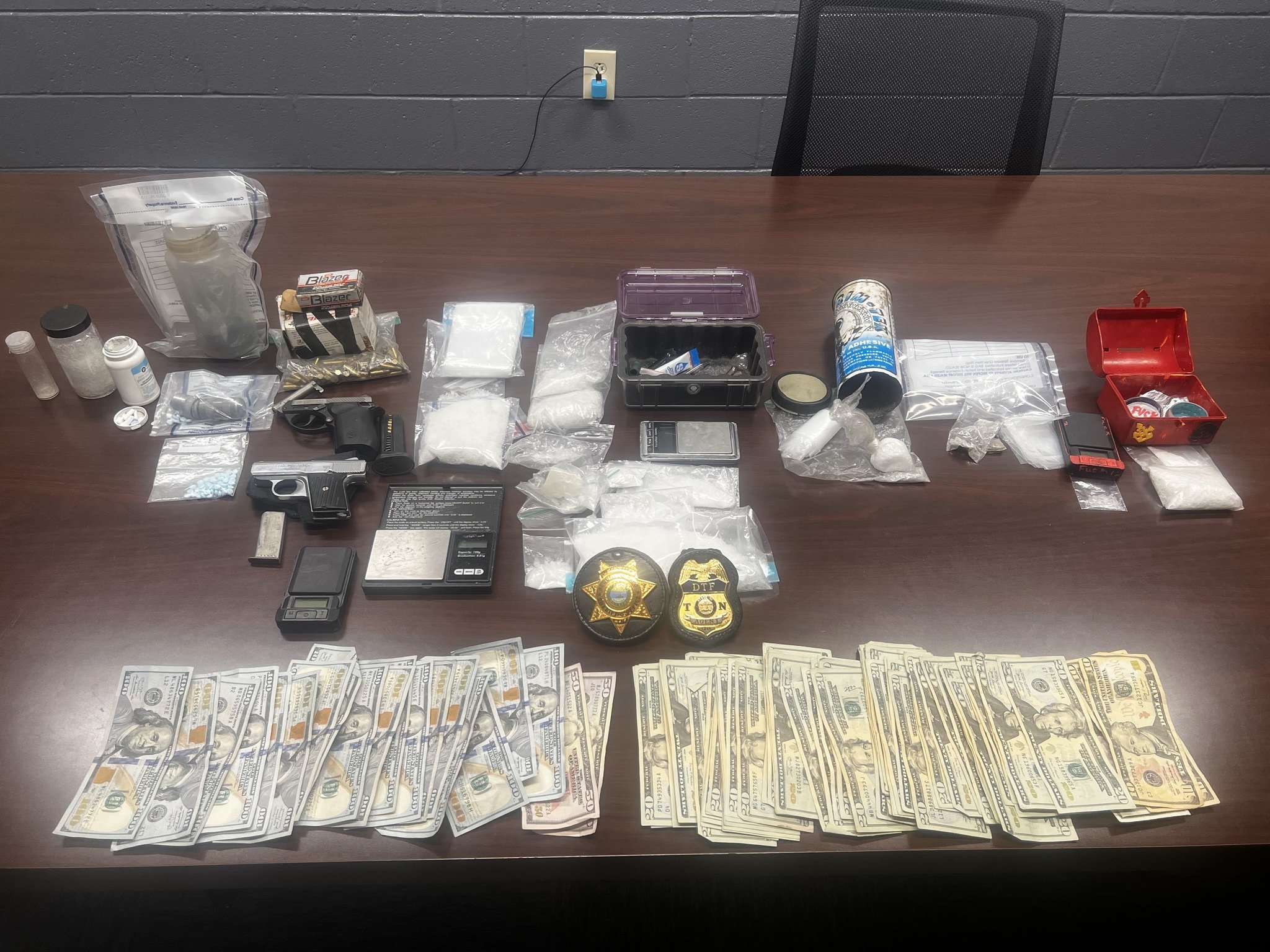 Signal Mountain drug bust results in five arrests - WDEF