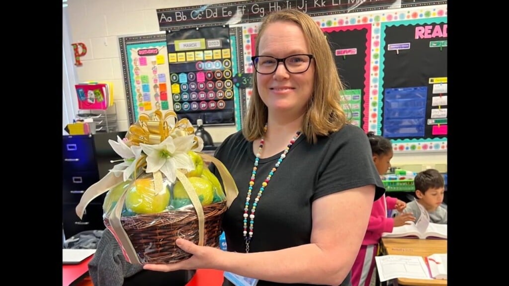 Golden Apple Award: April Pangle, Antioch Elementary