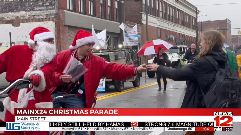 Mainx24 Christmas Parade And Festivities On Dec. 2