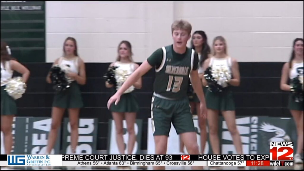 Silverdale Stays Unbeaten With 61 55 Win Over Notre Dame