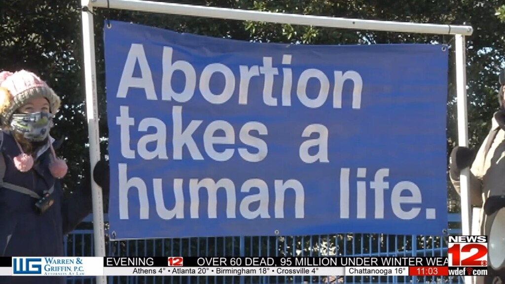 Progressive Anti Abortion Uprising Gather In Coolidge Park