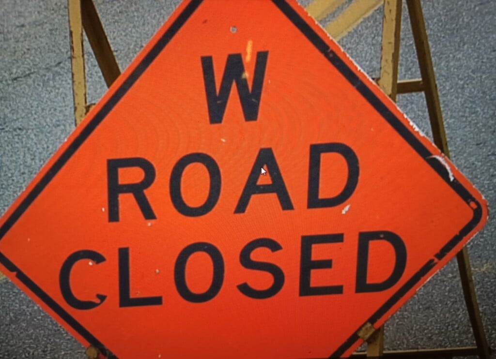 W Road Closed