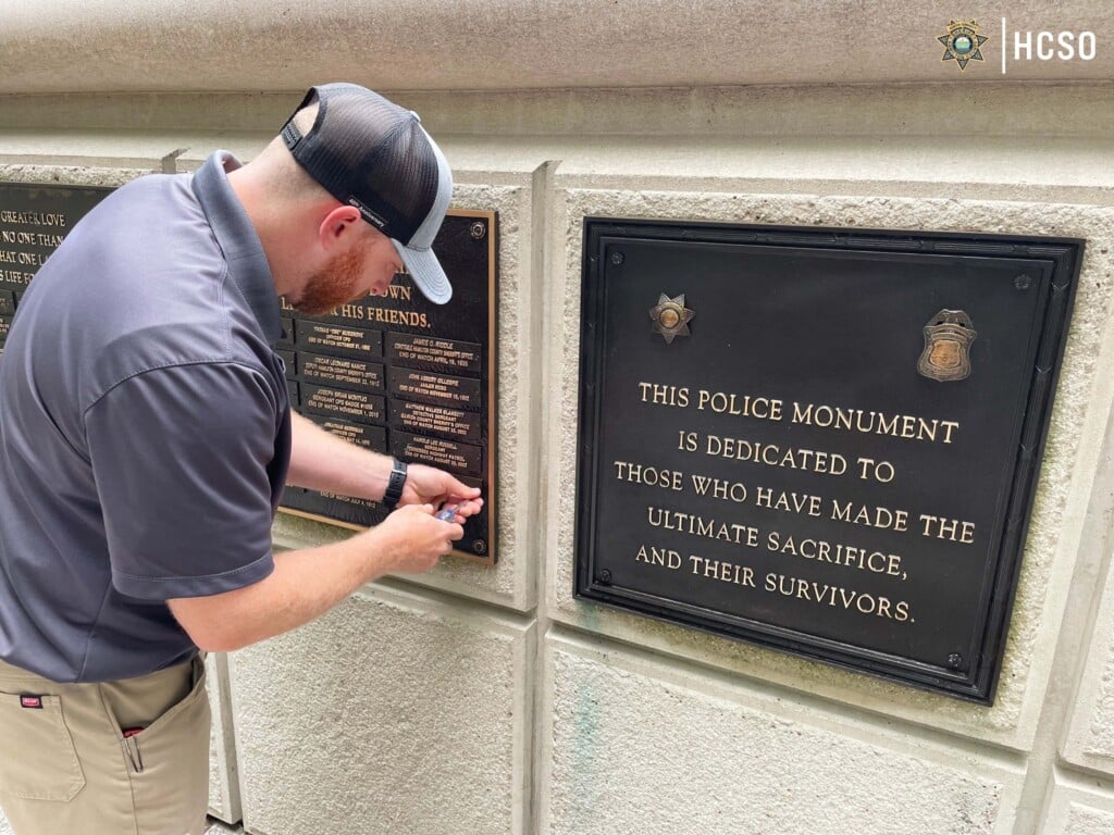 HCSO Skilled Craftsman Michael C. Webb had the solemn privilege of installing a new plaque on the Hamilton County Law Enforcement Memorial Wall honoring one of our community’s fallen law enforcement heroes.