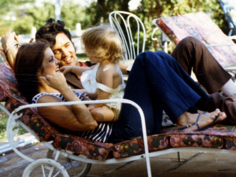 Elvis’ Granddaughter Fighting To Prevent Graceland Foreclosure Auction