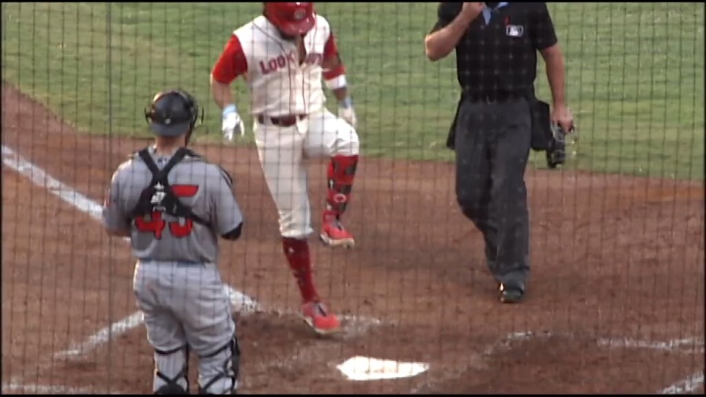 Trash Pandas Rally For 8 Runs In The 9th To Beat The Lookouts 10 8
