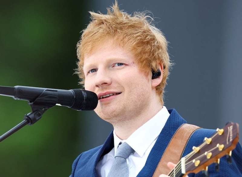 Ed Sheeran Plays ‘pokémon Stadium’ On Giant Led Screen