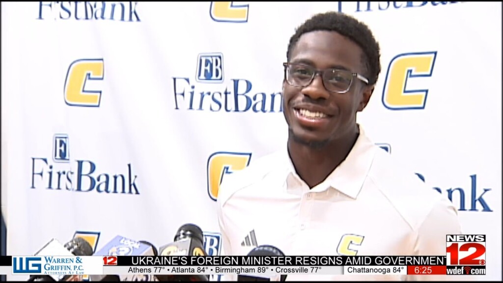 Utc Rocket Man Reuben Lowery Gives Defense A Boost