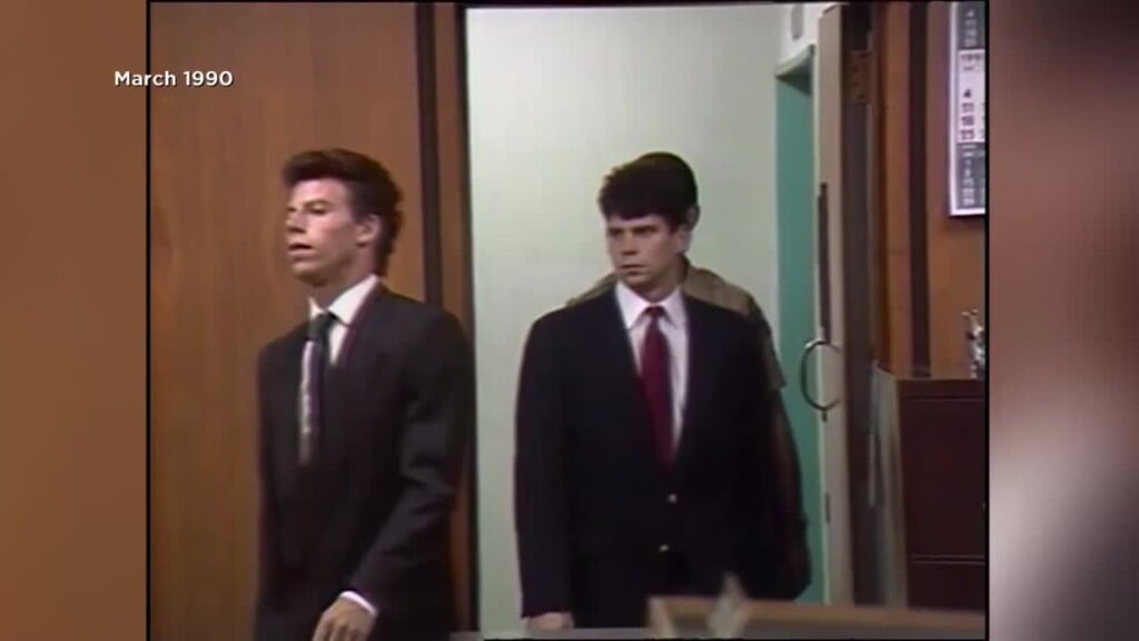 Prosecutors Recommend Resentencing Erik And Lyle Menendez In 1989 Killings Of Their Parents