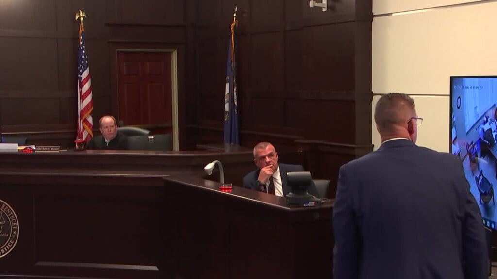 Video Of Kentucky Judge Being Shot To Death Shown At Hearing For Ex Sheriff Charged In His Murder