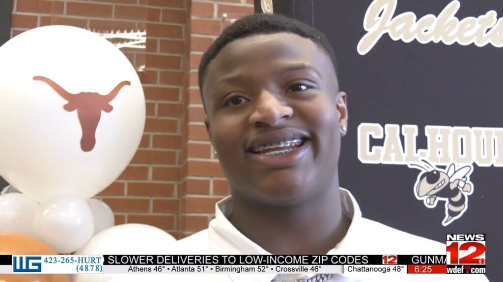 Calhoun Tight End Emaree Winston Signs With Texas