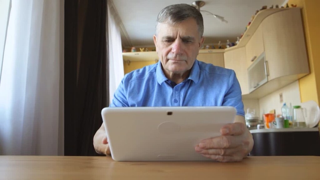 Supporting Older Adults In Their Job Search