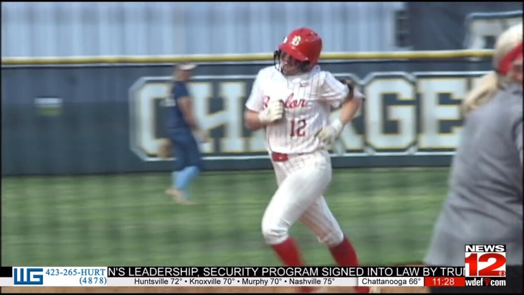 Adison Wallington 3 Run Homer Lifts Baylor Over Ccs 7 4