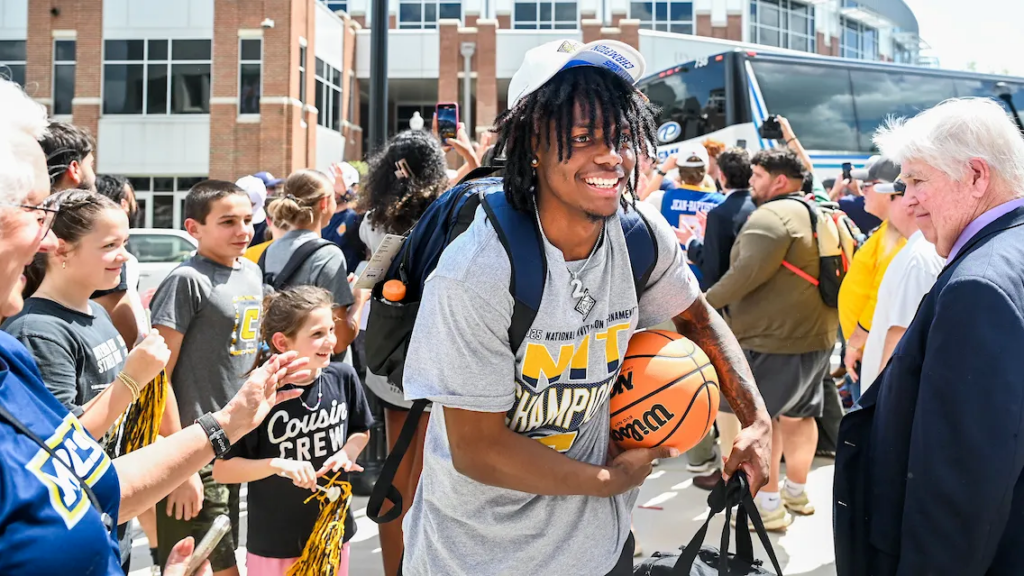 Bonham Trey Welcome Nit Campus