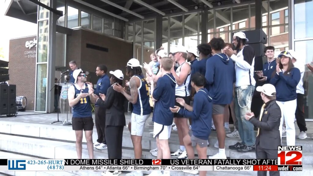 Mocs Celebrate Nit Title With Rally In Downtown Chattanooga