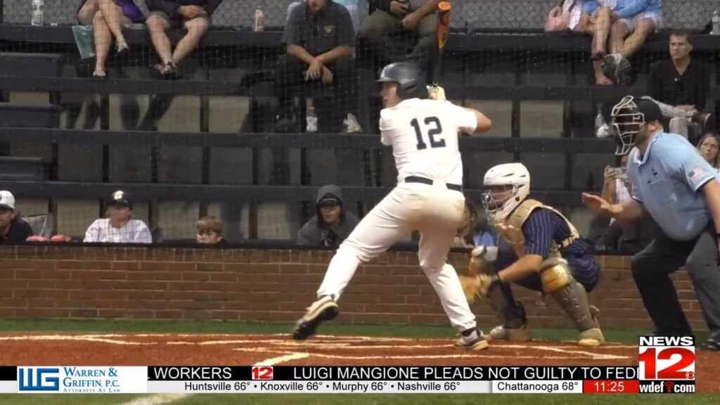 Gordon Lee Splits First Two Playoff Games With Brantley