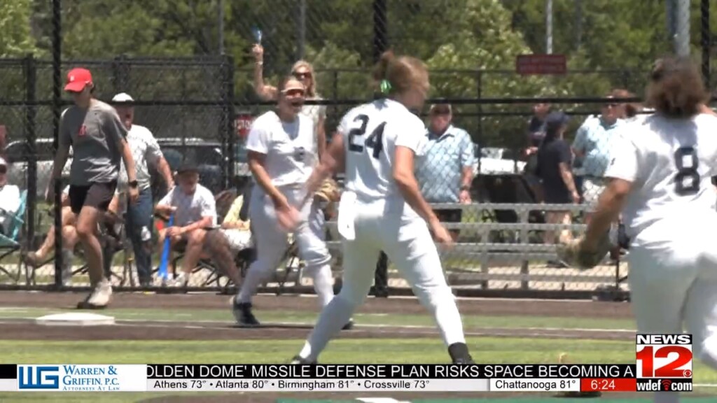 Ccs Rallies To Beat Baylor 8 6