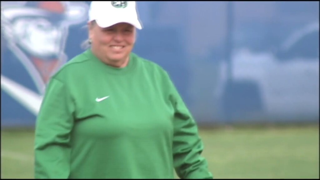 East Hamilton Coach Norma Nelson Collects 900th Career Victory