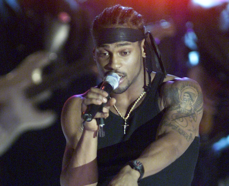D’angelo Cancels Long Awaited Comeback Performance At Roots Picnic Due To “unforeseen” Medical Issue