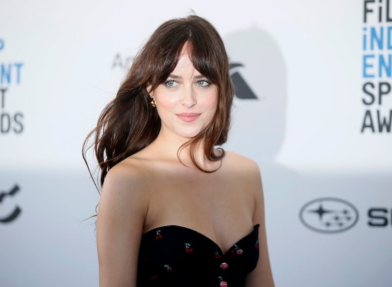 Dakota Johnson & Chris Martin Break Up Again, Source Says ‘it Feels Final This Time’