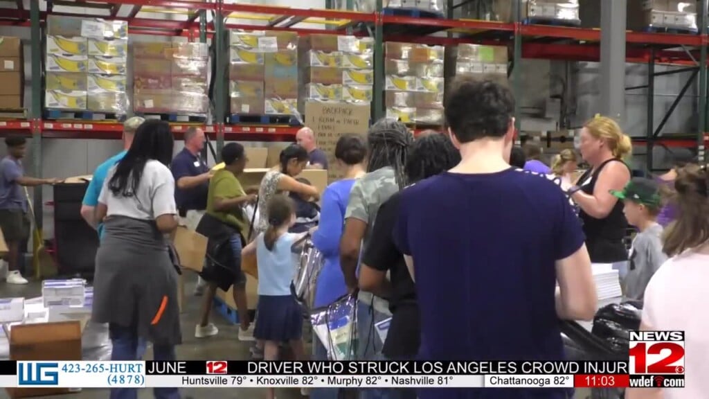 Chattanooga Volunteers Pack 10,000 Backpacks Through Nehemiah Project
