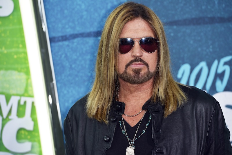 Billy Ray Cyrus And Elizabeth Hurley Are Still “going Strong” After Dating For Six Months