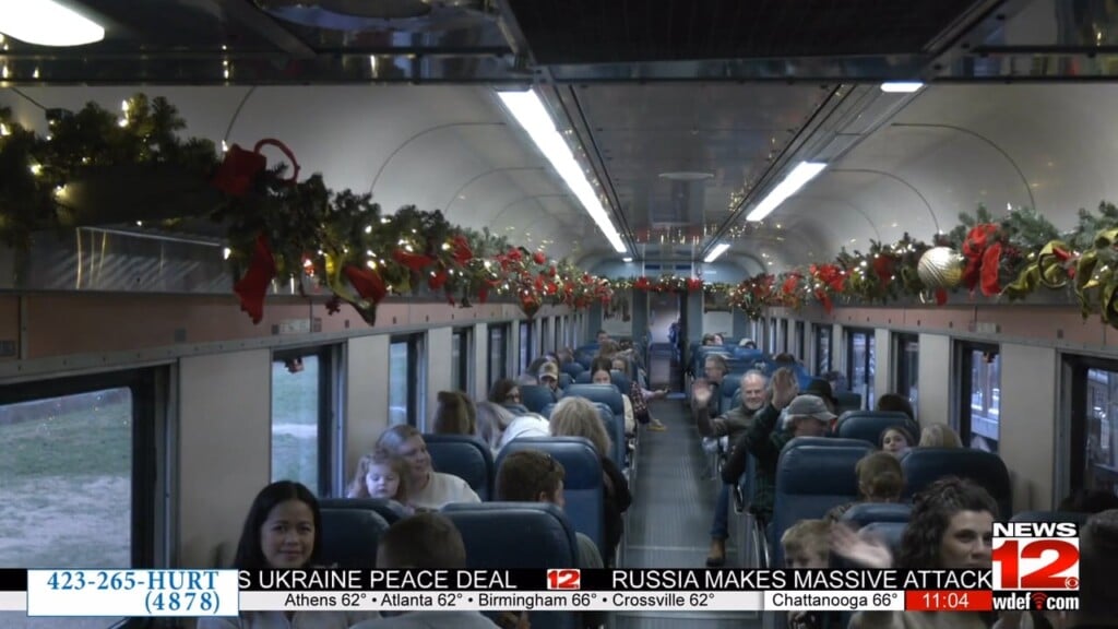 Holiday Christmas Lights Train Returns