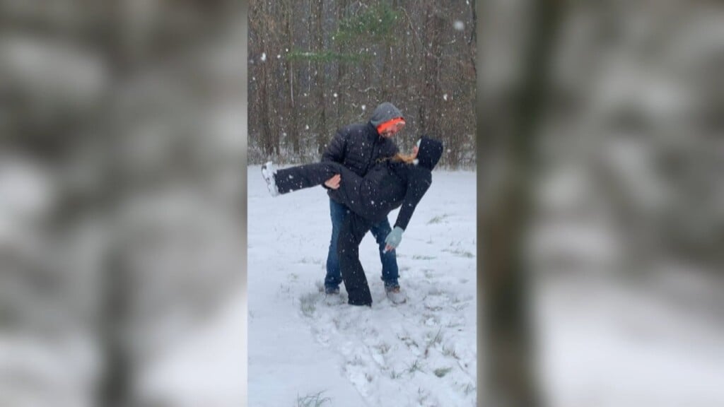 Local Viewers Capture Snow Across The Area