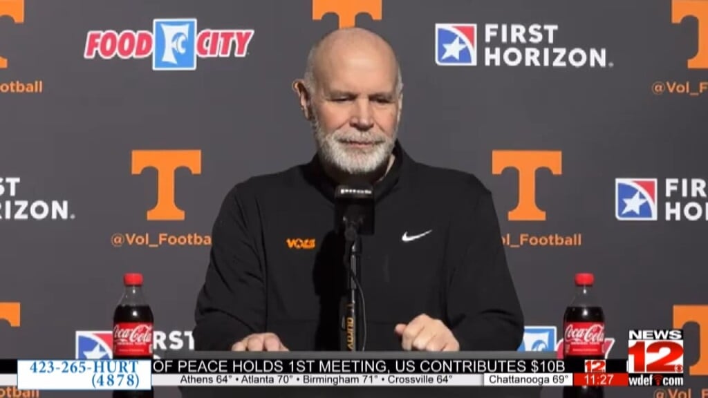Vols Introduce New Defensive Coordinator Jim Knowles