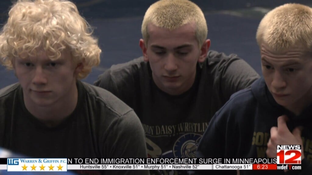 Soddy Daisy Wrestlers Go Bleach Blonde For State Title Run
