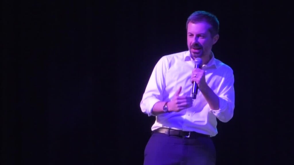 Pete Buttigieg Joins Shawn Harris At Rome Campaign Event