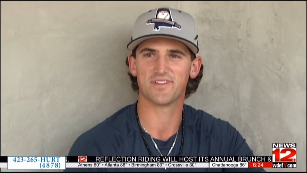 Baylor Grad Cooper Kinney Enjoying Homecoming Against Chattanooga Lookouts